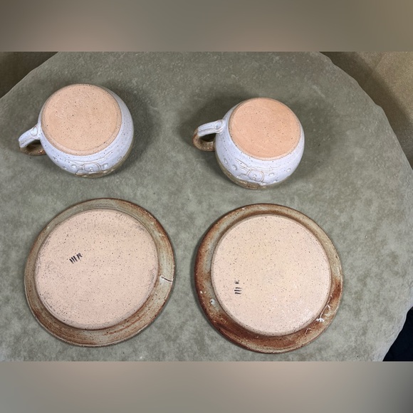 Pebbles Snowman cups and plates - Picture 3 of 8